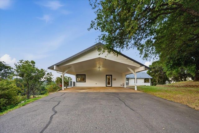 16000 Southridge Dr, Penn Valley, CA 95946