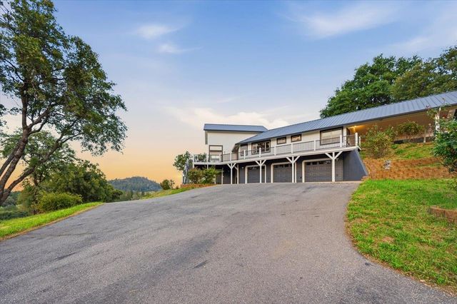 16000 Southridge Dr, Penn Valley, CA 95946