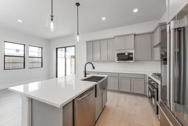 12016 Royal Oaks Banner Way, Houston, TX 77082