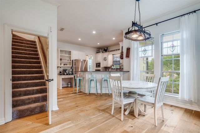 105 Derek Drive, Hudson Oaks, TX 76087