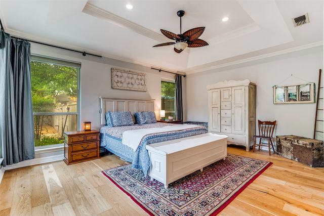 105 Derek Drive, Hudson Oaks, TX 76087