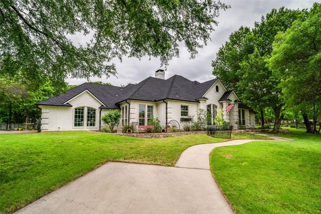 105 Derek Drive, Hudson Oaks, TX 76087