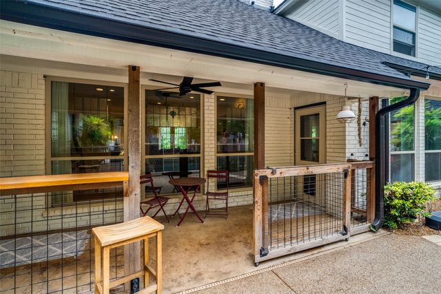 105 Derek Drive, Hudson Oaks, TX 76087