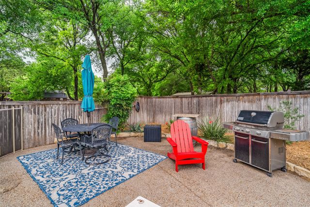 105 Derek Drive, Hudson Oaks, TX 76087