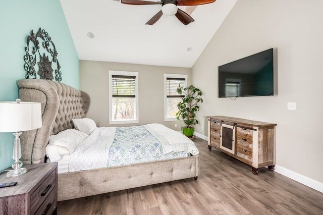 11 Post Road, North Hampton, NH 03862