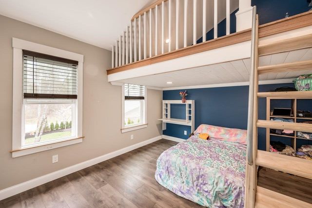 11 Post Road, North Hampton, NH 03862