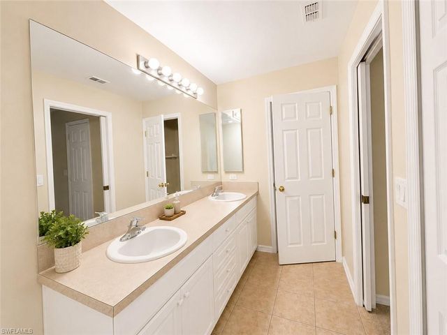 4141 NE 19th PL, Cape Coral, FL 33909