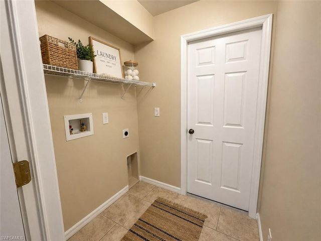 4141 NE 19th PL, Cape Coral, FL 33909