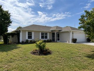 4141 NE 19th PL, Cape Coral, FL 33909