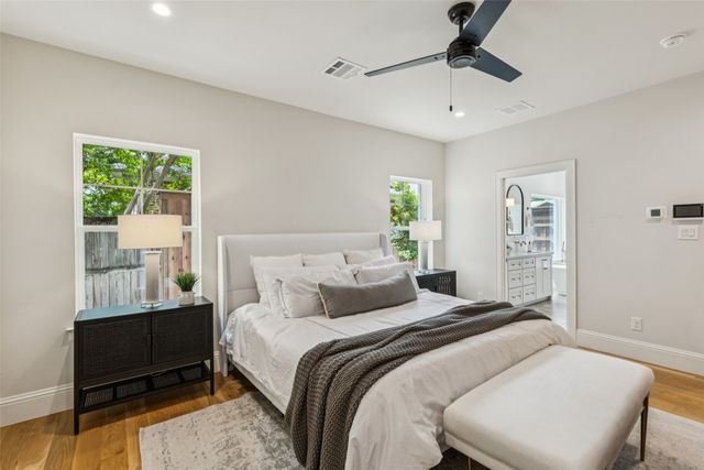 9736 Chiswell Road, Dallas, TX 75238