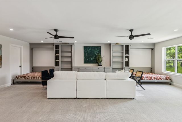 9736 Chiswell Road, Dallas, TX 75238