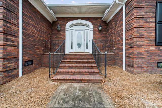 2800 N Rocky River Road, Monroe, NC 28110