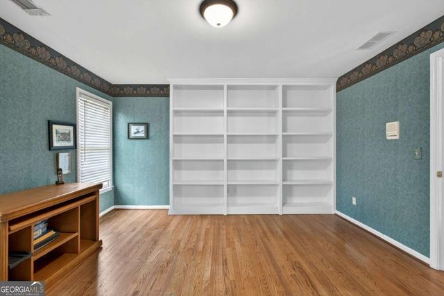 2897 Watchmans Walk NW, Marietta, GA 30064