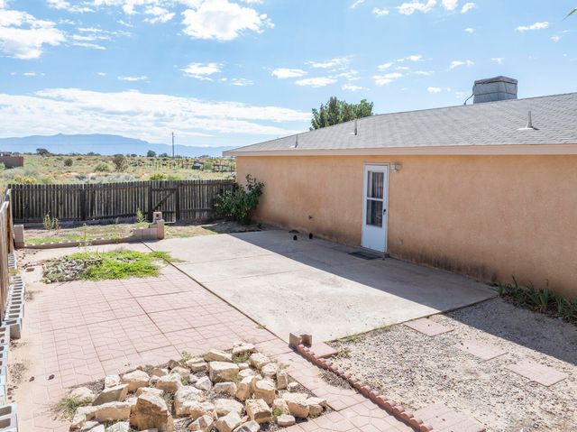 416 1ST Street SW, Rio Rancho, NM 87124