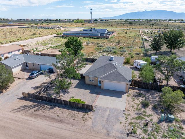 416 1ST Street SW, Rio Rancho, NM 87124