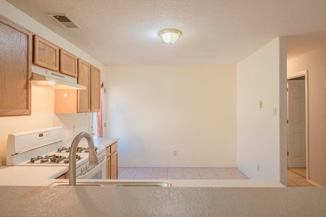 416 1ST Street SW, Rio Rancho, NM 87124