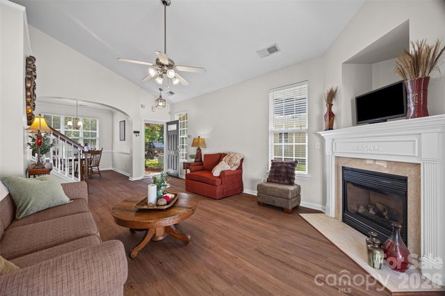 821 Lacebark Drive, Rock Hill, SC 29732