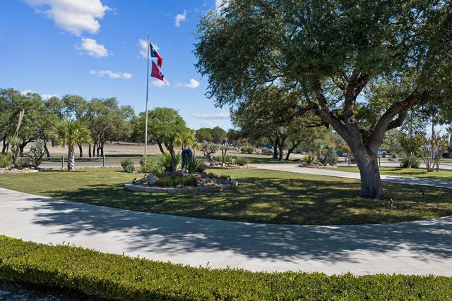 521 Bluff Creek Road RD, Center Point, TX 78010