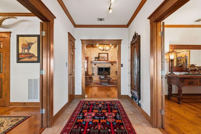 521 Bluff Creek Road RD, Center Point, TX 78010