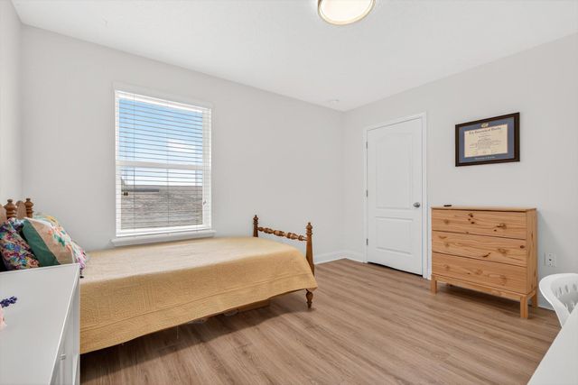 111 Midway Park Dr, St Augustine, FL 32084