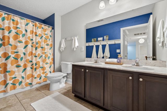 111 Midway Park Dr, St Augustine, FL 32084