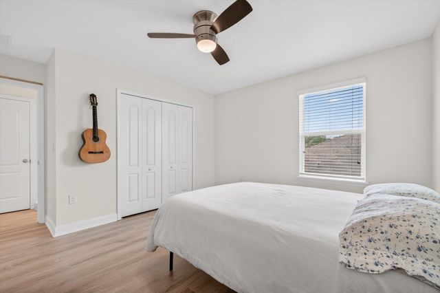 111 Midway Park Dr, St Augustine, FL 32084