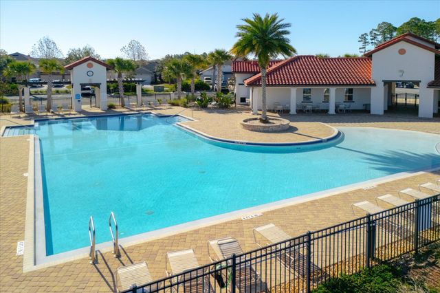 111 Midway Park Dr, St Augustine, FL 32084