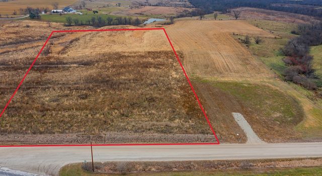 36-75-24 S 420' N 840' W 1040' SE NE None, Indianola, IA 50125