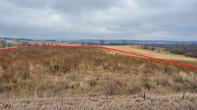 36-75-24 S 420' N 840' W 1040' SE NE None, Indianola, IA 50125