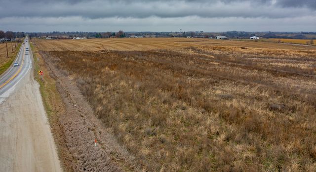 36-75-24 S 420' N 840' W 1040' SE NE None, Indianola, IA 50125