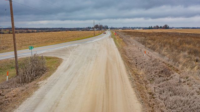 36-75-24 S 420' N 840' W 1040' SE NE None, Indianola, IA 50125