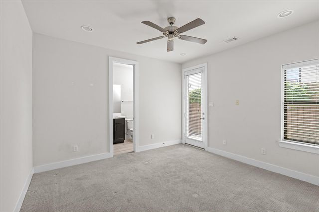 3409 Kensington Yellow Place, Houston, TX 77008