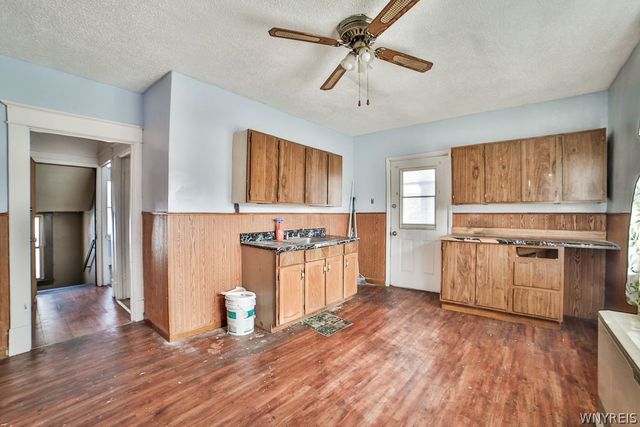 615 Hopkins Street, Buffalo, NY 14220