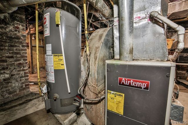 615 Hopkins Street, Buffalo, NY 14220