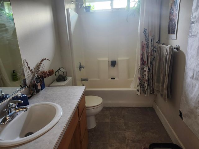 996 Spring Way, Ashland, OR 97520