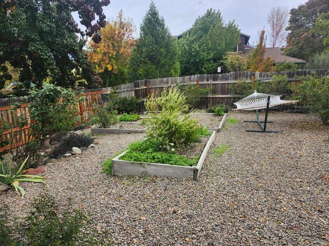 996 Spring Way, Ashland, OR 97520