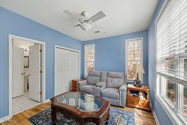 8221 Allyns Landing Way 204, Raleigh, NC 27615