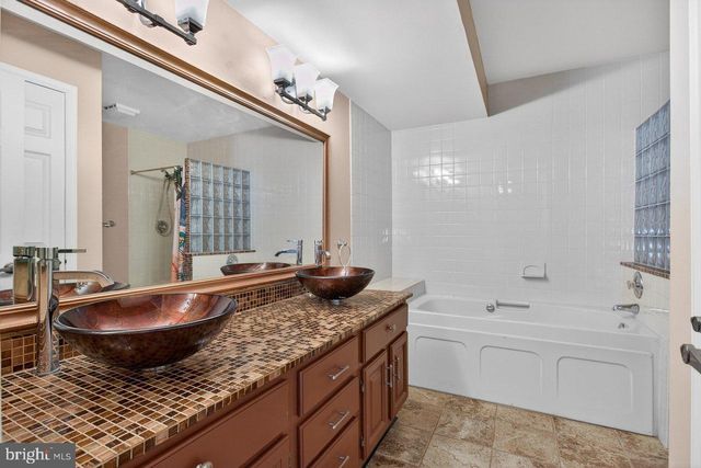 3-A SPAULDING DR, Monroe Township, NJ 08831