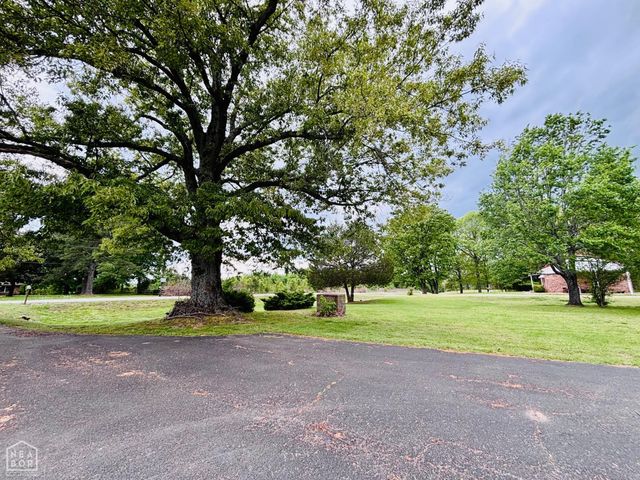 5005 Highway 90, Pocahontas, AR 72455