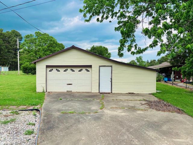 5005 Highway 90, Pocahontas, AR 72455