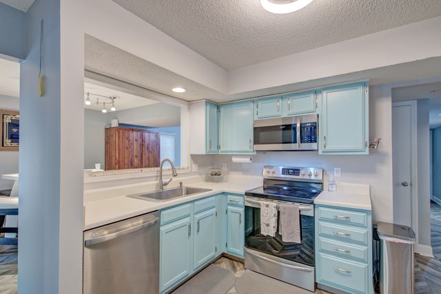 115 Challis Court, Goose Creek, SC 29445