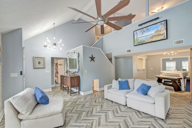 115 Challis Court, Goose Creek, SC 29445