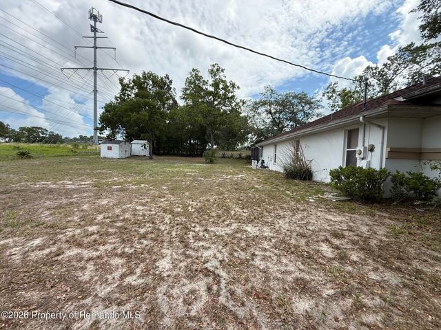 2037 Finland Drive, Spring Hill, FL 34609