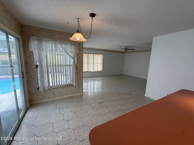2037 Finland Drive, Spring Hill, FL 34609