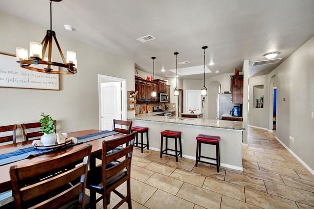 1405 Cerrillos Ave, Midland, TX 79705