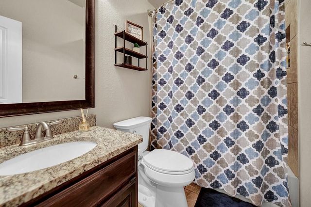 1405 Cerrillos Ave, Midland, TX 79705