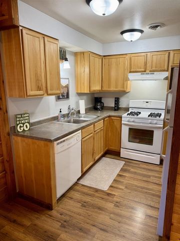 714 Skatepark Court, Warrens,warrens, WI 54666