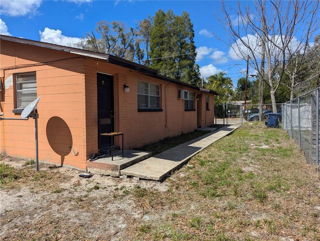 1215 E 108TH AVENUE, Tampa, FL 33612