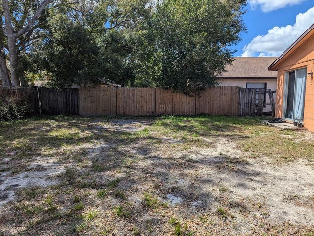 1215 E 108TH AVENUE, Tampa, FL 33612