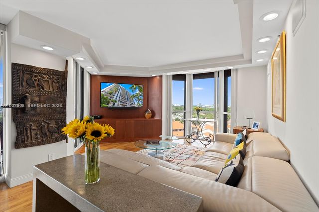 3598 Yacht Club Drive 1003, Aventura, FL 33180